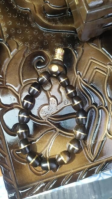 Əl işı təsbeh dəsti - Material: qara-qəhvəyi tonlarda cilalanmış