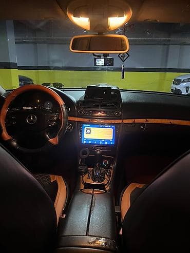 bmw e60 m: Mercedes-Benz E-Class: 2.2 l | 2007 il Sedan — 5