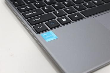 hp 11 r015wm: Çox əla vəziyyətdədir, alındığı gündən işlənməyib demək olar. Təcili — 4