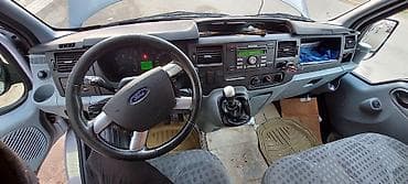 4 göz 2.2 dizel: Ford Transit yük furqonu - Korpus: uzun baza, yüksək tavanlı panelvan — 5