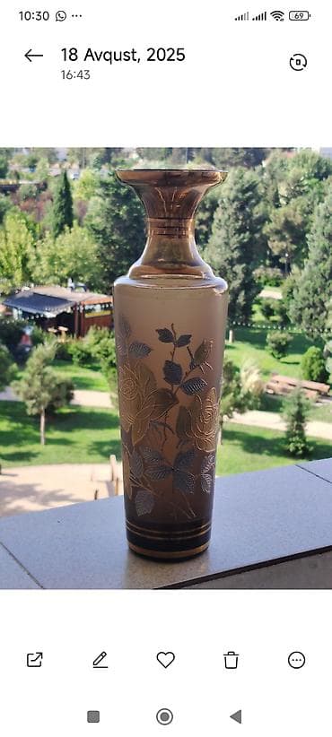 Bir vaza lalafo.az -da Bir vaza