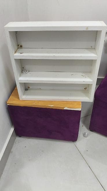 пуф мебель: Manikür masası və salon avadanlığı dəsti endirimdə var Tərkib: - Ağ — 2