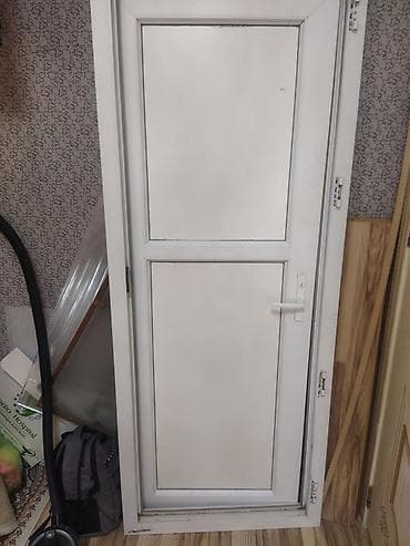 Məhsul: PVC qapı və metal məhəccər/dəmir barmaqlıq dəsti Təsvir: - Ağ