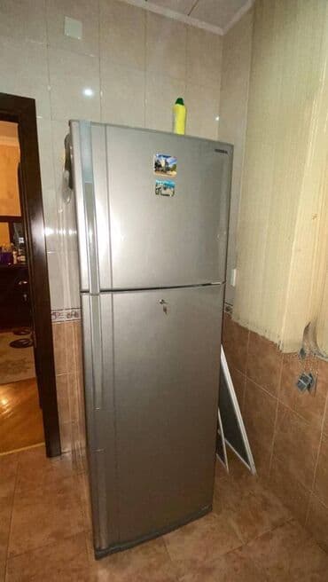 gunluk evler yasamalda: Binəqədi rayonu,9 mkr,Tərlan şadlıq sarayı ilə üzbəüz,2 — 10