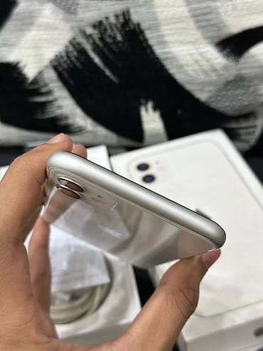 Видеоигры и приставки: IPhone 11, 128 ГБ, Белый, Face ID — 4