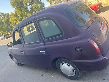mini cps: LDV : 0.4 l | 2011 il Van/Minivan — 6