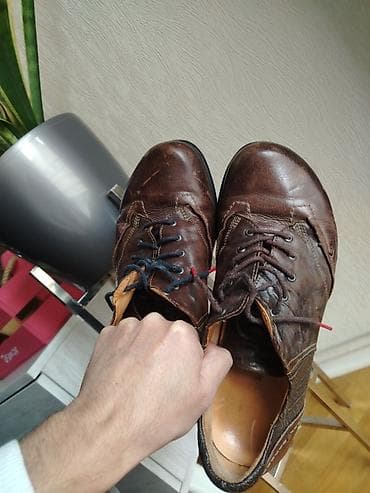 Məhsul: Kişi dəri ayaqqabısı (bağlı, gündəlik) - Material: təbii dəri