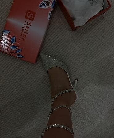 Ölçü: 36, rəng - Ağ, Yeni