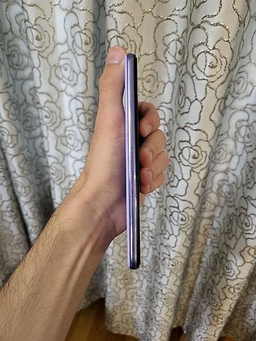 galaxy tab a8: Samsung Galaxy A52, rəng - Bənövşəyi, Sensor — 7