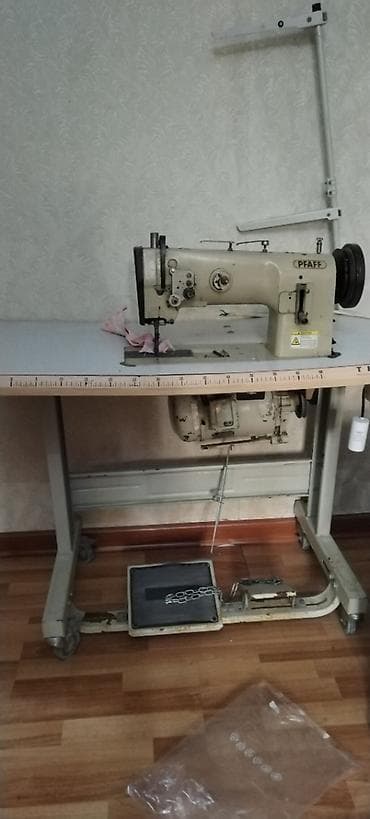 Sənaye tikiş maşını – PFAFF düz tikiş (straight stitch) modeli, stol — 1