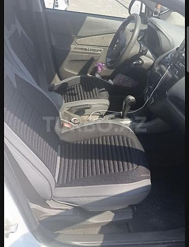 byd disk teker: Salam hazir lizinqdi 39 ayi 572 4800 ala isdayiram taksi buraxlis var — 1