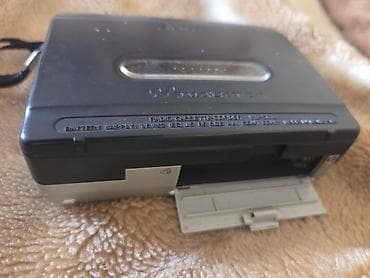 kaset çalar: 📌 Sony Walkman WM-SR10 portativ kaset pleyer və radio 👉 FM/AM radio — 6