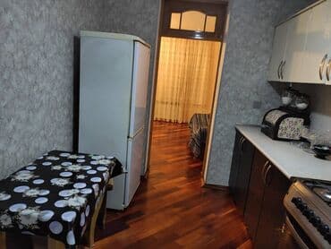 Bakı, 8-ci kilometr, 3 otaqlı, Köhnə tikili, m. Qara Qarayev, 86 kv. m — 5