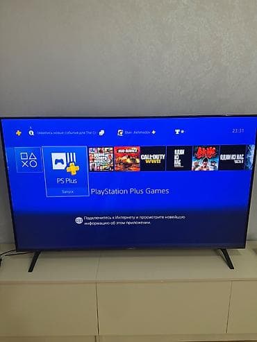 Elektronika: Salam.Playstation 4 yaınız ev şəraitində işləyib.Daxilində Ps Plus — 7