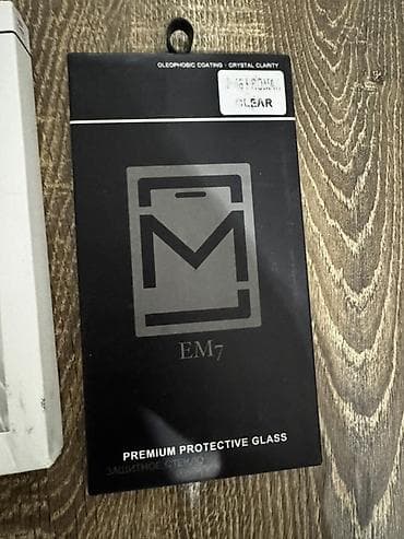 Mobil telefon və aksesuarlar: EM7 “Premium Product” aksesuarları – iPhone 16 Pro və iPhone 16 Pro — 5