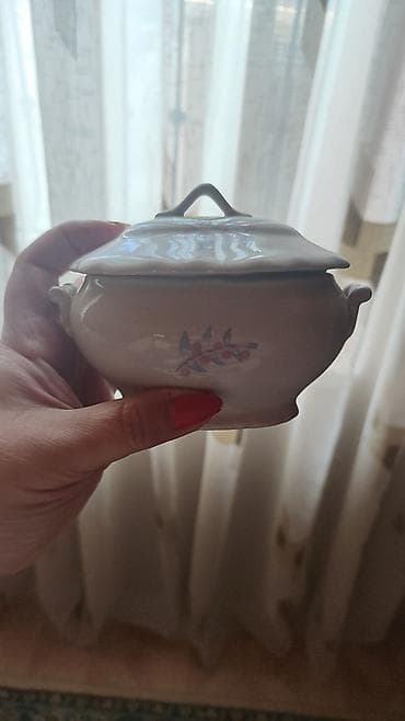 mini pec: Porcelain mini qapaqlı sos qabı / balaca turen 1970-1980 il arasi - — 4
