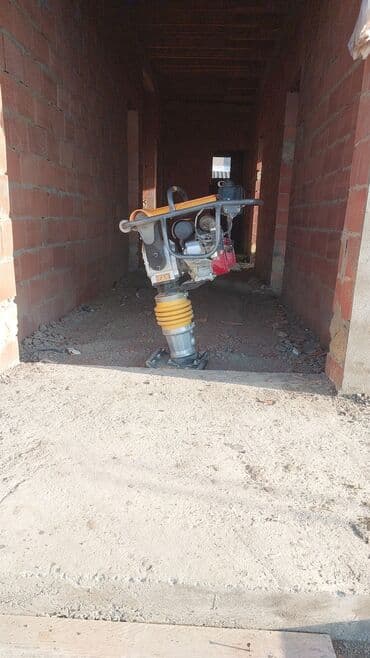 сдам контейнер на ортосайском рынке: Vərdənə Icaresi,Torpaq kiplesdirici 3 ton udar vurur . icarede verilir — 1