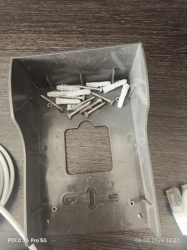 Mobil telefon və aksesuarlar: RL video domofon təmirə ehtiyacı var satılır ehtiyat hissəsi kimi — 3