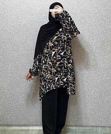 dest geyimler: Qadın üçlü dəst – rahat və zərif - İki parça geyim: uzun, asimmetrik — 1