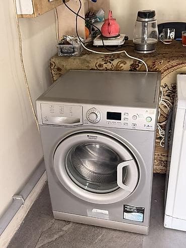 areston: Hotpoint Ariston önyükləməli paltaryuyan maşın - Yük: 7 kq - Enerji — 1