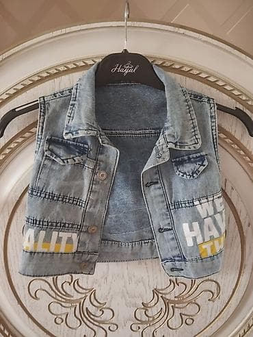 məktəb çantaları instagram: Jaketlər — 3