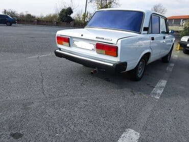 qoşquların satışı: VAZ (LADA) 2107: 1.6 l | 2002 il 124856 km Sedan — 7