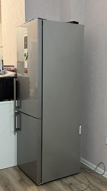 nintendo switch azerbaycan: İşlənmiş 2 qapılı Yoshiro Soyuducu Satılır, rəng - Gümüşü, Təkərli — 3