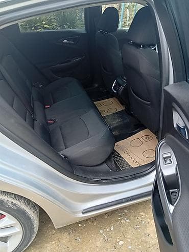 masin ucun perde: Chevrolet Malibu: 1.5 l | 2016 il 281000 km Sedan — 5