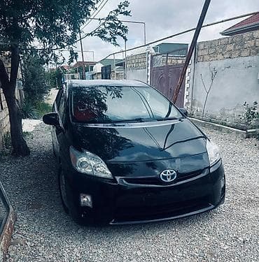 priora qapı: Toyota Prius: 1.8 l | 2011 il Hetçbek — 3