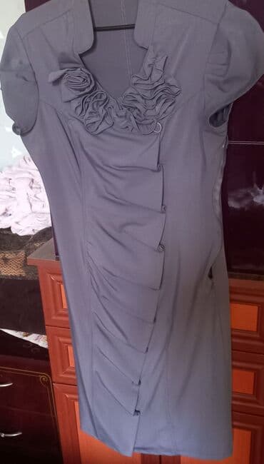 i̇talya istehsalı olan qadın şubaları: Teze ve içinde bir defe geynilmiş baha alınan geyimlər — 1