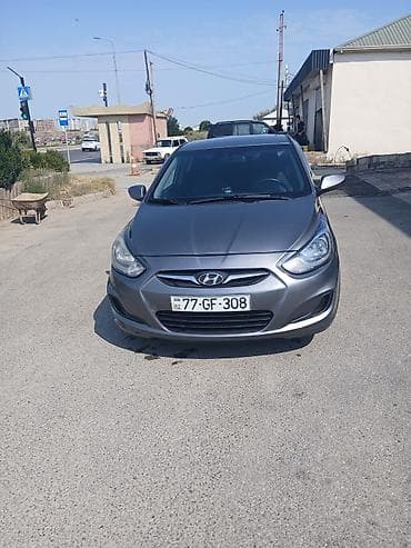 hyunday i10: Hyundai Accent: 1.5 l | 2013 il Sedan — 8
