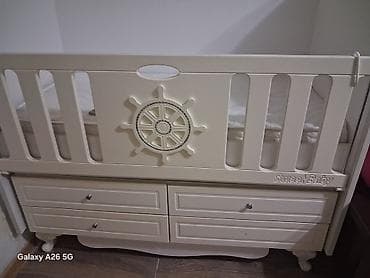 qiz yataqlari: Oğlan və qız üçün, Dördbucaq, Beşik, Matras ilə, Yellənmə mexanizmsiz — 1