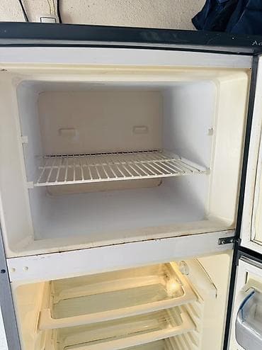 iphone 15 pro 2 ci el: 2 qapılı Beko Soyuducu Satılır, rəng - Gümüşü — 4