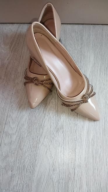 Tuflilər, Ölçü: 40, İşlənmiş lalafo.az -da Tuflilər, Ölçü: 40, İşlənmiş