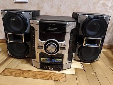 lil solid dual: Sony mini hi-fi musiqi mərkəzi – 3 diskli CD changer, MP3 dəstəyi və — 2