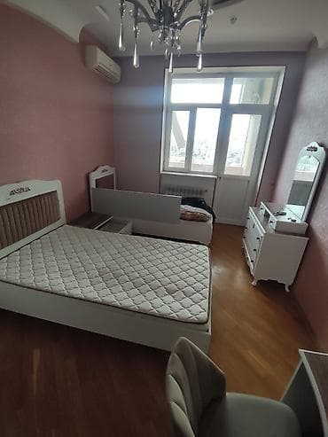 qatlanan kravat: Oğlan və qız üçün, İşlənmiş, 2 təknəfərlik çarpayı, Tumba, Termo — 1