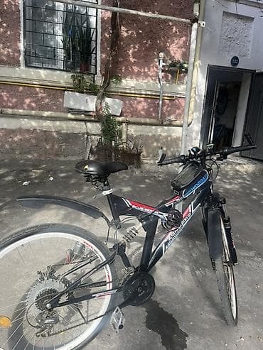 roker velosiped: Dağ tipli/şəhər üçün uyğun velosiped - Rəng: qara, qırmızı-ağ — 2