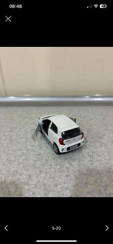 Kia Picanto mini avtomobil modeli – kolleksiya və hədiyyə üçün detallı — 4