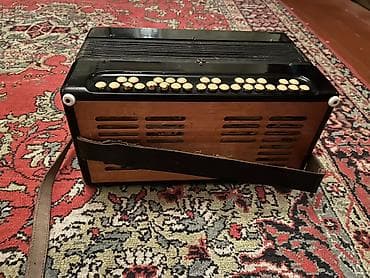 kohnə pul: Akustik Akkordeon, İşlənmiş, Pulsuz çatdırılma — 4