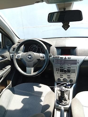 Opel Astra: 1.3 л | 2009 г. 440000 км Универсал — 10