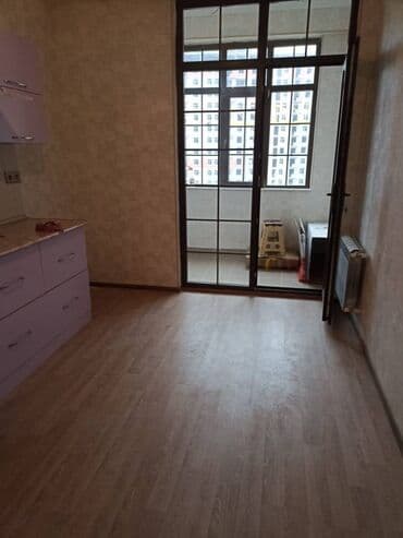 20 yanvarda 1 otaqlı evler melisa park: Nərimanov rayonu,Yaşıl bazar ilə üzbə-üz.18 mərtəbəli binanın,9-cu — 4