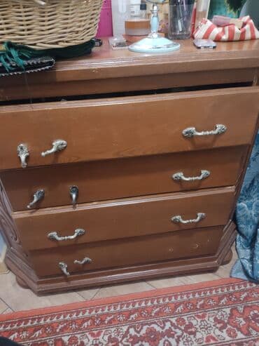 ev əşaları: İşlənmiş, Güzgüsüz, Azərbaycan — 1