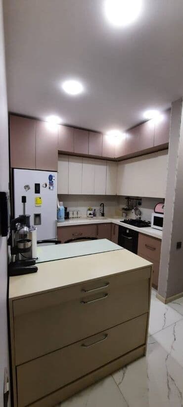 gəncə komsomol: 2 otaqlı, Yeni tikili, m. Həzi Aslanov, 64 kv. m — 11