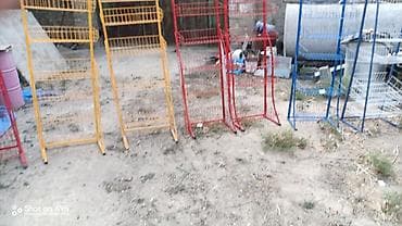 Mağaza vitrinləri üçün metal stendlər - Məhsul: Tel karkaslı, sərt — 2