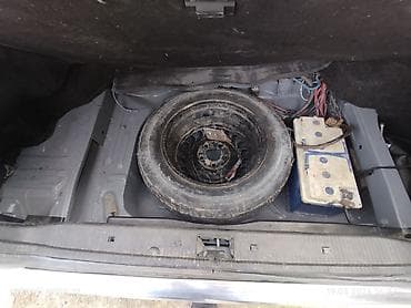 uaz 3303 satisi: 1995 1.8 aftamat yeni krasqadan cıxıb sənətlər qaydasında sığorta — 6