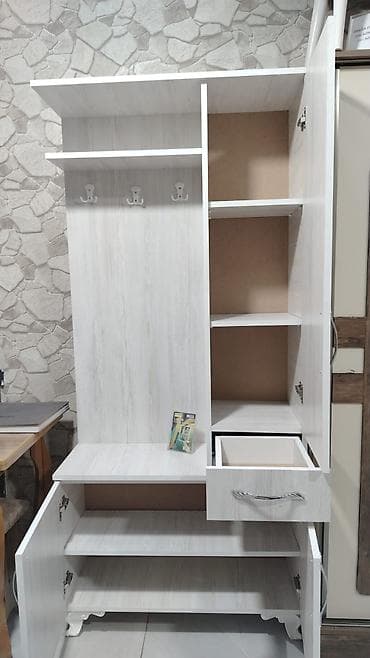 şifanerler: 1 qapı, Güzgülü, Ağ, Digər material, Açılan, Düz dolab — 3