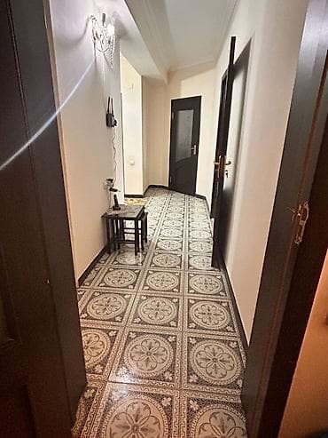 bineqedi satiliq evler: Bakıxanov qəs., 3 otaqlı, Yeni tikili, 103 kv. m — 9