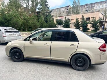 Nissan Tiida: 1.5 l | 2011 il Sedan lalafo.az -da Nissan Tiida: 1.5 l | 2011 il Sedan
