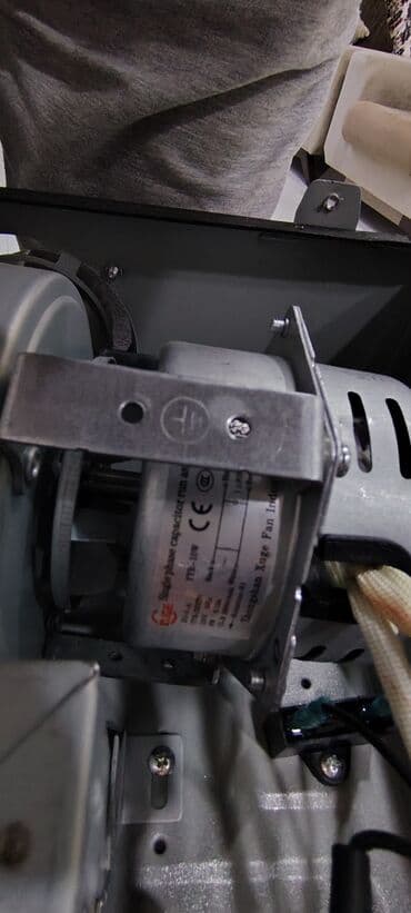 Təklif olunan "Termet" markalı ağ rəngli axar su qızdırıcısı 32