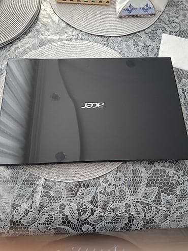 Acer: Acer noutbuk geri verilmir ve mouse ile birlikdedir Xüsusiyyətlər: - — 3